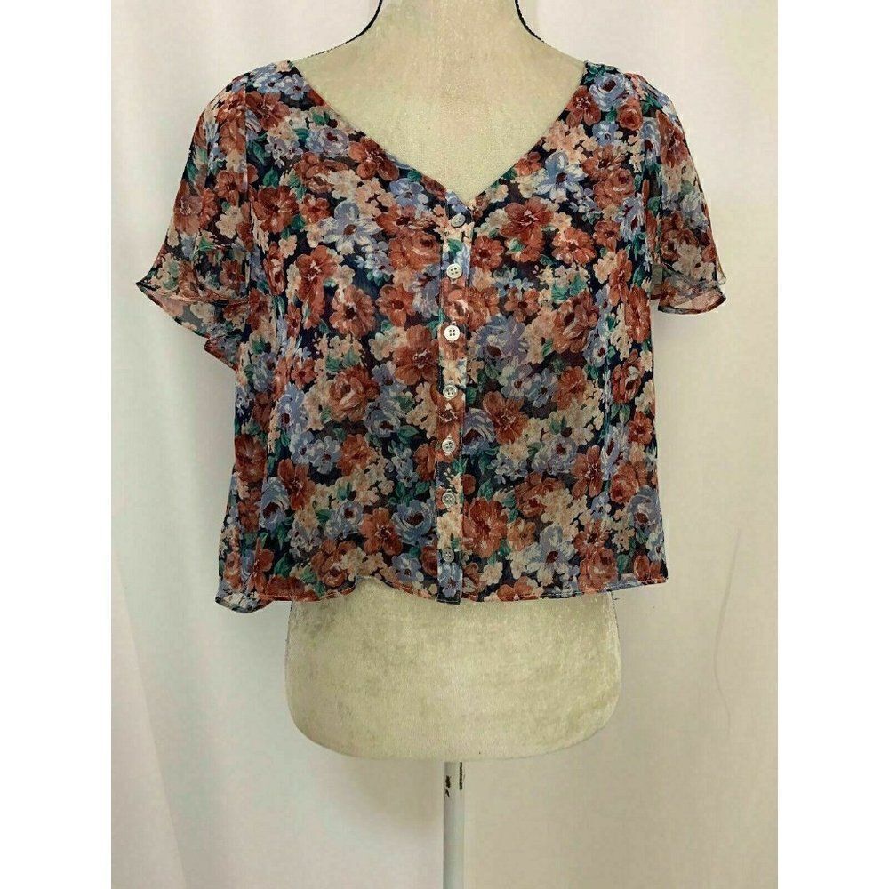 Millau LF V Neck Short Sleeve Floral crop top